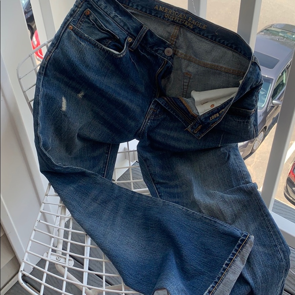 Men’s American eagle ripped jeans
